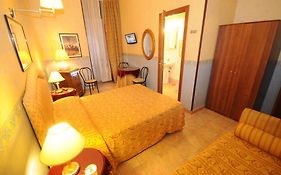 Hotel Sweet Home Rome 2*